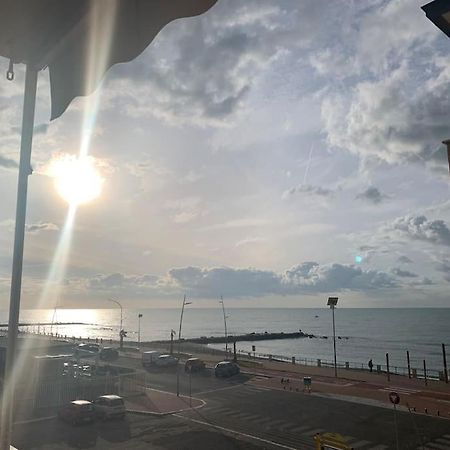 Rome'S Harbour All Year Лідо-ді-Остія Екстер'єр фото